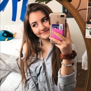 Meet your Posher, Grace